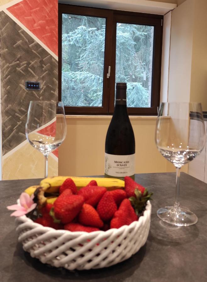 Oasi Del Monferrato - Appartamento Rosso Mombercelli Εξωτερικό φωτογραφία